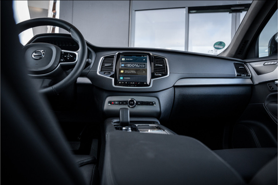 Volvo XC90 2.0 T8 Recharge AWD Ultimate Dark 7p. - Panorama | H&K | Memory | Elek. Trekhaak | 360 Camera