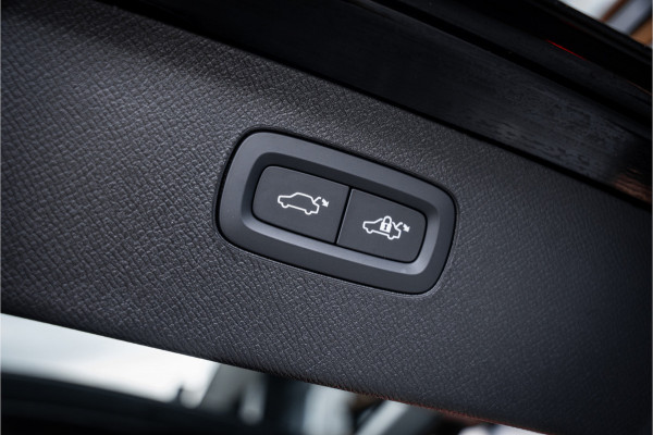 Volvo XC90 2.0 T8 Recharge AWD Ultimate Dark 7p. - Panorama | H&K | Memory | Elek. Trekhaak | 360 Camera
