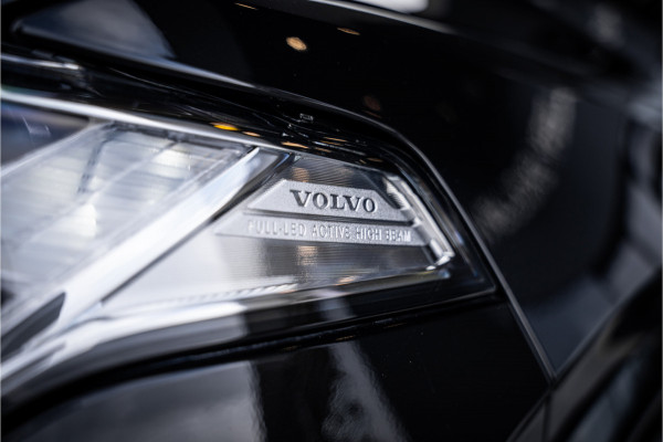 Volvo XC90 2.0 T8 Recharge AWD Ultimate Dark 7p. - Panorama | H&K | Memory | Elek. Trekhaak | 360 Camera
