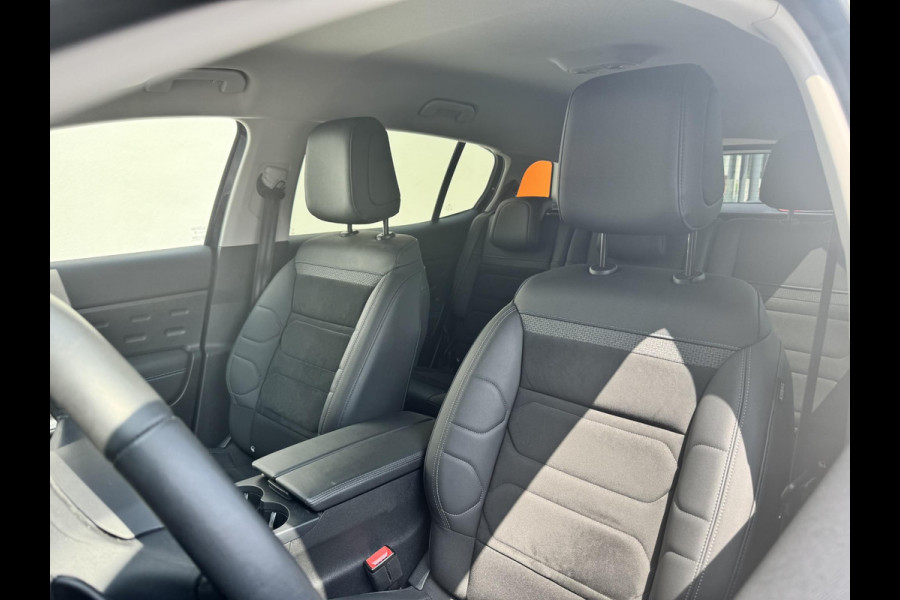 Citroën C5 Aircross 1.2 Hybrid 136 Plus | Adaptive cruise | Meer foto's volgen | Prijs is rijklaar