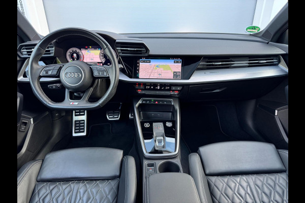 Audi A3 Sportback 40 TFSI e Edition RS zetels/B&O/Pano/Matrix