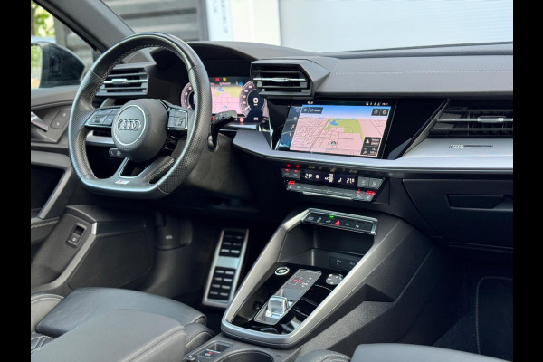 Audi A3 Sportback 40 TFSI e Edition RS zetels/B&O/Pano/Matrix