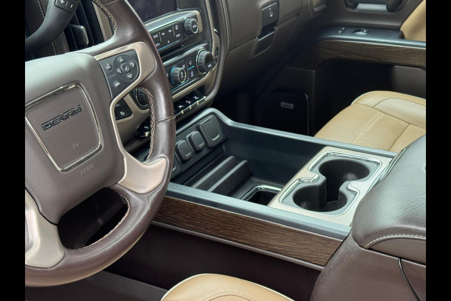 GMC Sierra 6.2 V8 Denali NL-AUTO!!