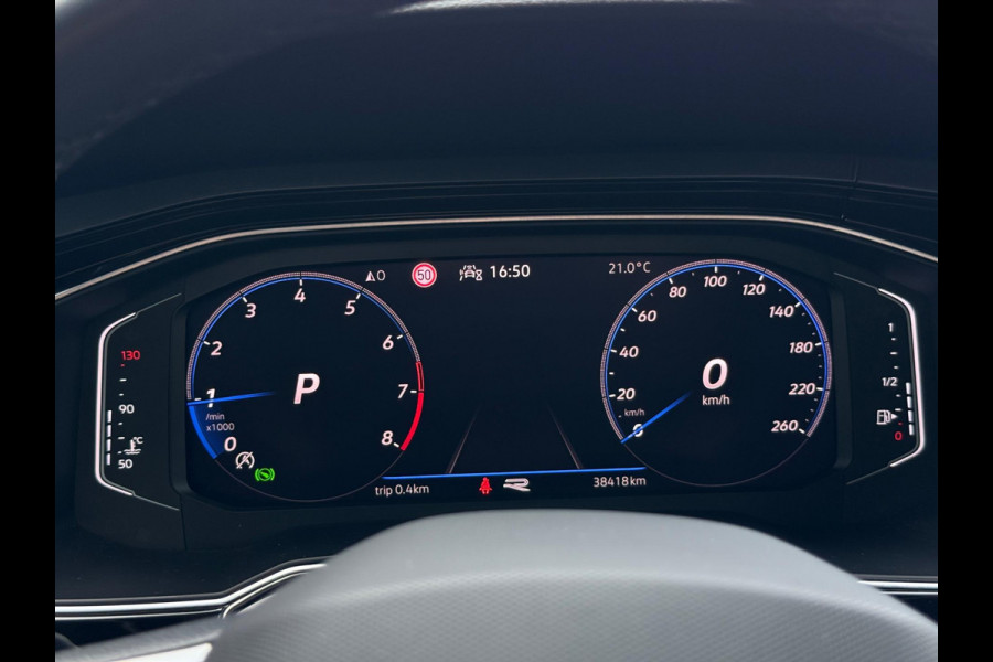 Volkswagen Taigo 1.0 TSI 2x R-Line Camera CarPlay