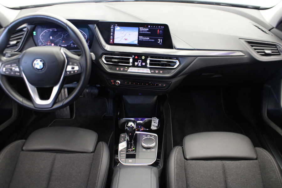 BMW 1-serie 118i Executive Edition |Navi|PDC|Cruise|