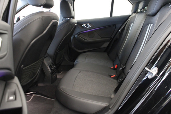 BMW 1-serie 118i Executive Edition |Navi|PDC|Cruise|