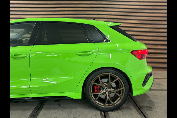 Audi RS3 Sportback 2.5TFSI quattro| BOM VOL | Akra | PPF | Keramisch | RS-Design pakket + | RS-Dynamic pakket plus | Audi Garantie