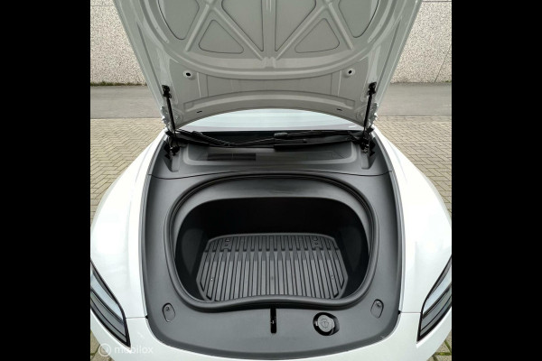 Tesla Model 3 Standard Range