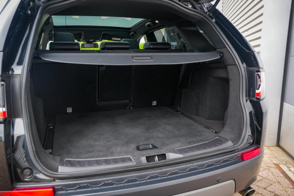Land Rover Discovery Sport 2.0 eD4 SE Panoramadak Leer Stoelverw. Navigatie Xenon Trekhaak 18''LM