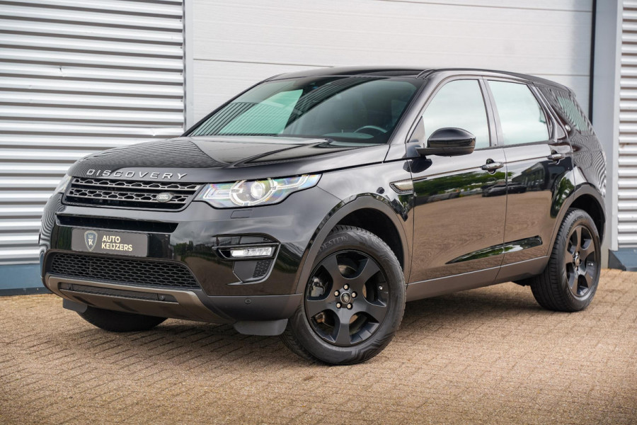 Land Rover Discovery Sport 2.0 eD4 SE Panoramadak Leer Stoelverw. Navigatie Xenon Trekhaak 18''LM
