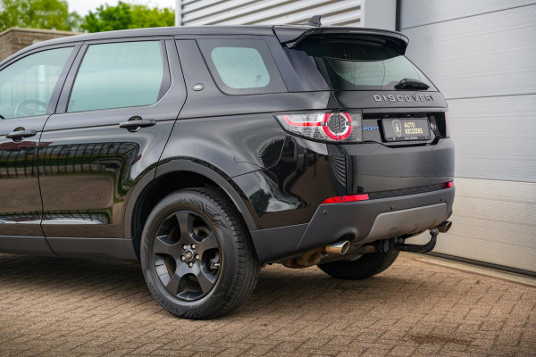 Land Rover Discovery Sport 2.0 eD4 SE Panoramadak Leer Stoelverw. Navigatie Xenon Trekhaak 18''LM