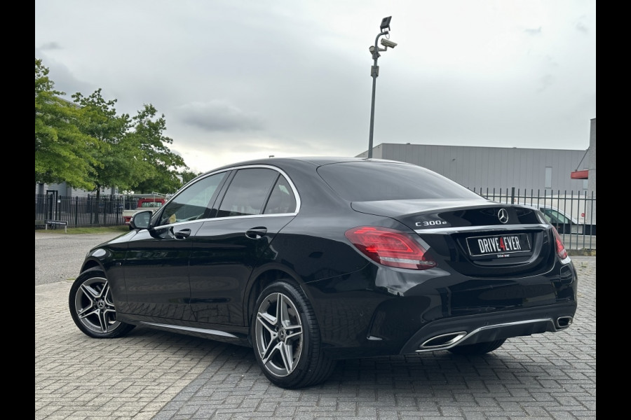 Mercedes-Benz C-Klasse 300 e Bns Sol. AMG NAVI CAMERA PDC SPORTVELGEN CLIMATE