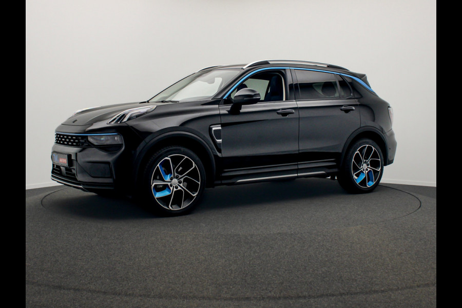 Lynk & Co 01 1.5 261PK Plug-in Hybrid *Origineel NL * 360* Camera Pano/dak Apple/Carplay Adaptive/Cruise/ZWARTE HEMEL