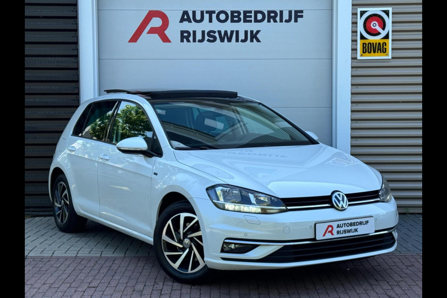 Volkswagen Golf 1.4 TSI Highline Business R Pano/Navi