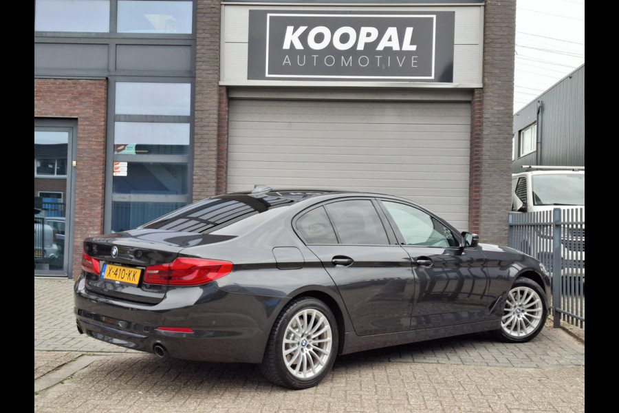 BMW 5 Serie 520d High Executive Edition | Schuifdak | Virtual | Keyless | Dealer onderhouden |