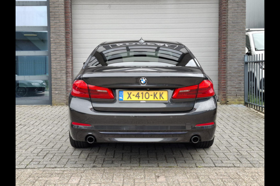 BMW 5 Serie 520d High Executive Edition | Schuifdak | Virtual | Keyless | Dealer onderhouden |