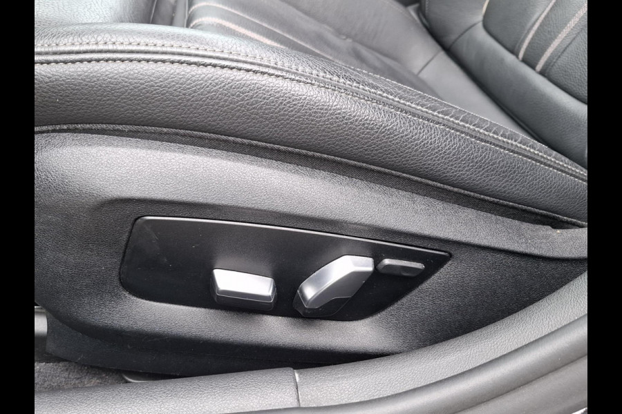 BMW 5 Serie 520d High Executive Edition | Schuifdak | Virtual | Keyless | Dealer onderhouden |