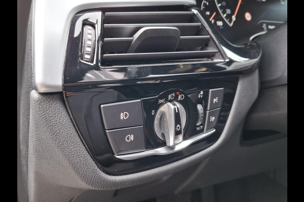 BMW 5 Serie 520d High Executive Edition | Schuifdak | Virtual | Keyless | Dealer onderhouden |