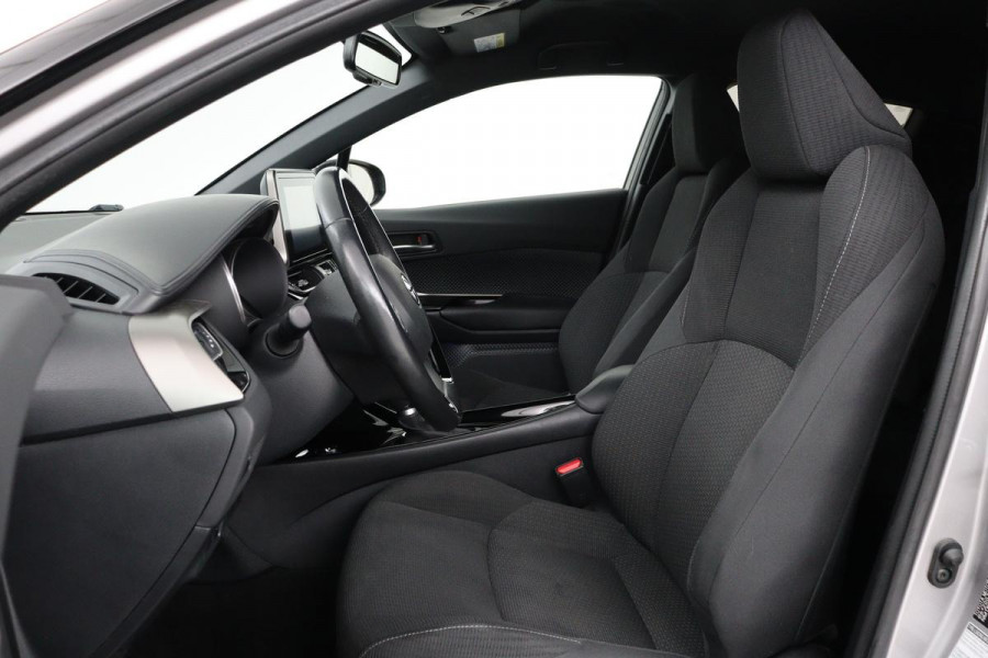 Toyota C-HR 1.8 Hybrid Dynamic | Stoel & stuurverwarming | Adaptive cruise | Camera | Navigatie | Climate control | Keyless