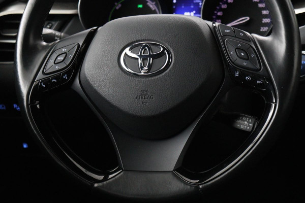 Toyota C-HR 1.8 Hybrid Dynamic | Stoel & stuurverwarming | Adaptive cruise | Camera | Navigatie | Climate control | Keyless