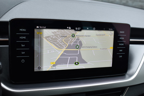 Škoda Kamiq 1.5 TSI ACT Business Edition Pano Navi Led