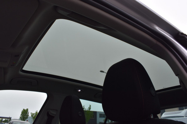 Škoda Kamiq 1.5 TSI ACT Business Edition Pano Navi Led
