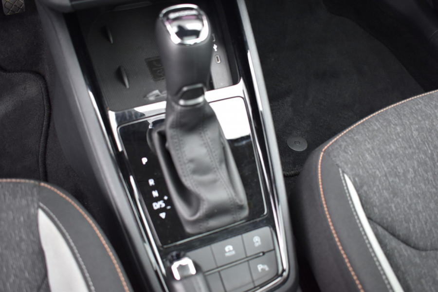 Škoda Kamiq 1.5 TSI ACT Business Edition Pano Navi Led