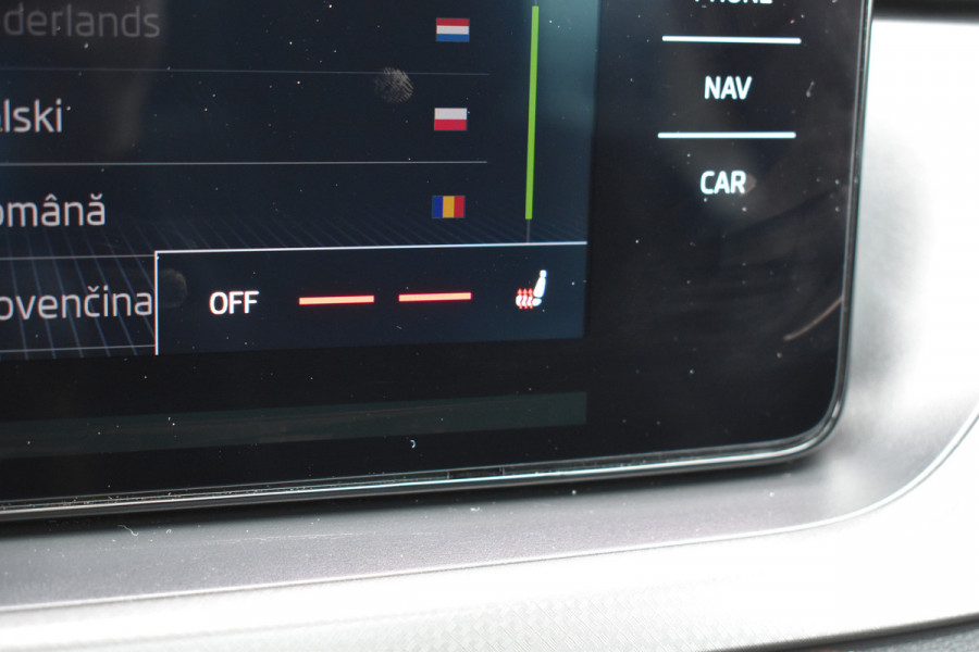 Škoda Kamiq 1.5 TSI ACT Business Edition Pano Navi Led