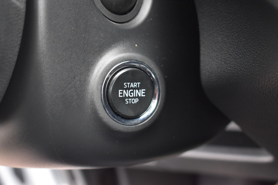 Škoda Kamiq 1.5 TSI ACT Business Edition Pano Navi Led