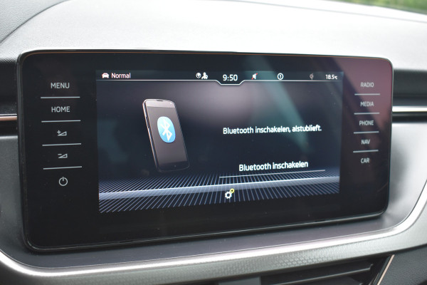 Škoda Kamiq 1.5 TSI ACT Business Edition Pano Navi Led