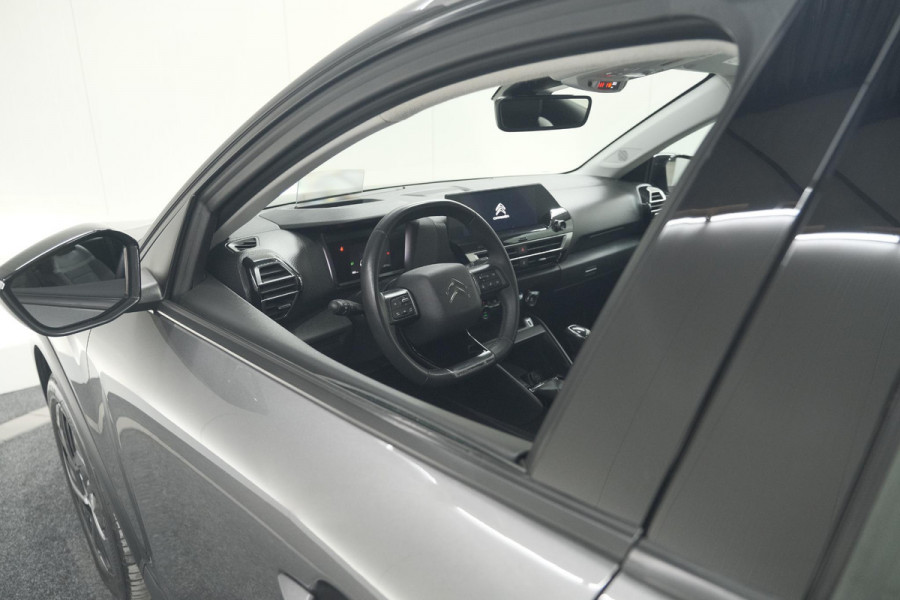 Citroën C4 PureTech 130 Feel Pack | Camera | Head-Up Display | Navigatie | Parkeersensoren