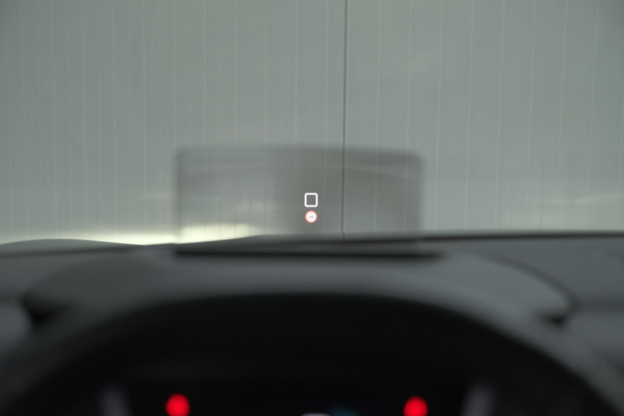 Citroën C4 PureTech 130 Feel Pack | Camera | Head-Up Display | Navigatie | Parkeersensoren