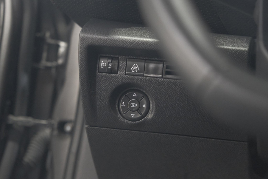 Citroën C4 PureTech 130 Feel Pack | Camera | Head-Up Display | Navigatie | Parkeersensoren