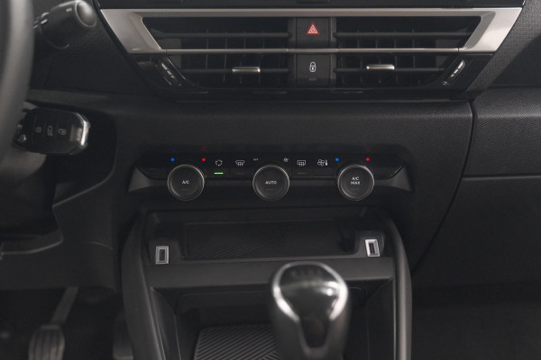 Citroën C4 PureTech 130 Feel Pack | Camera | Head-Up Display | Navigatie | Parkeersensoren