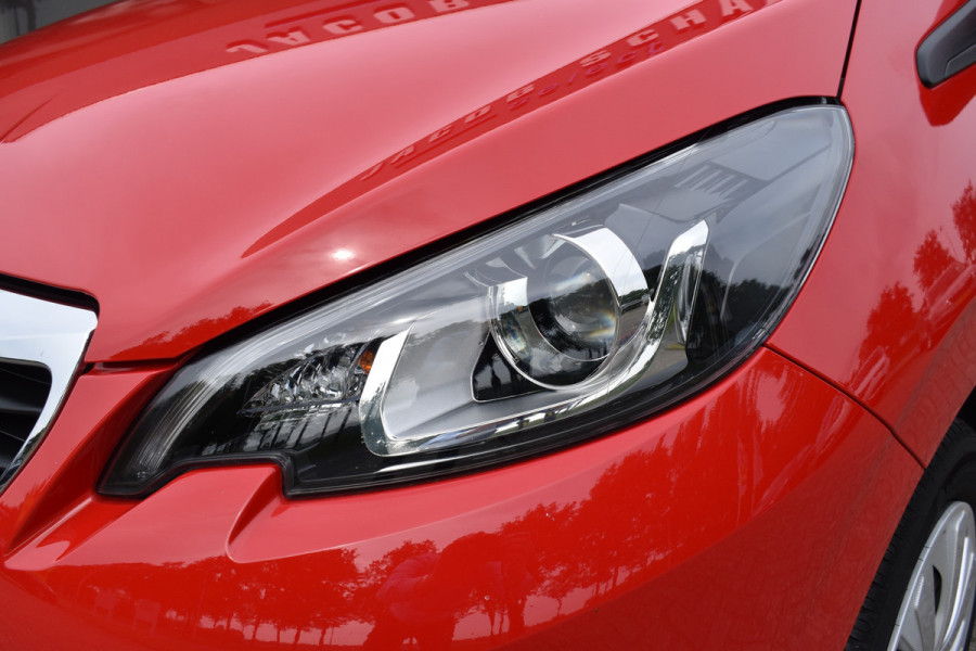 Peugeot 108 1.0 e-VTi Active 5-drs / Airco / El. ramen / Centr.vergr. / Mistlampen