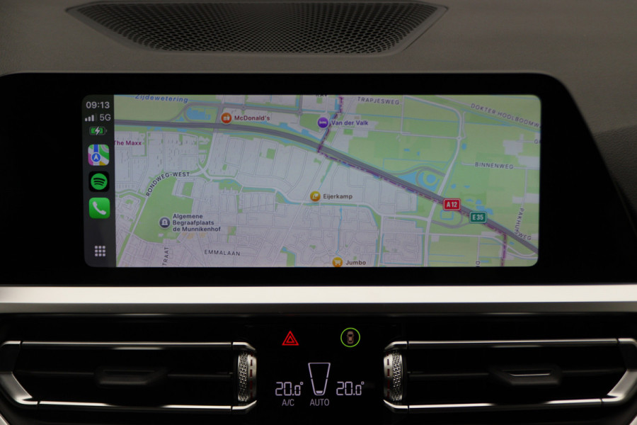 BMW 3 Serie 318i Executive Edition Leer, Sportstoelen, Lane Assist, Apple Carplay, LED, PDC, 18"