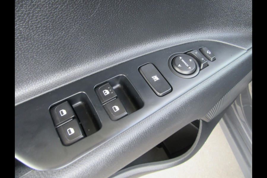 Kia Rio 1.2 4 cilinder DynamicLine, Camera,Navi , NWE TYPE , (occasion)
