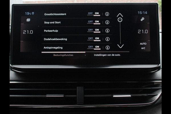 Peugeot 5008 1.2 PureTech GT Black Pack 7p Climate control Adaptive cruise control Achteruitrijd camera Verwarmde voorstoelen Keyless Navigatie LED Apple Carplay/ Android Auto
