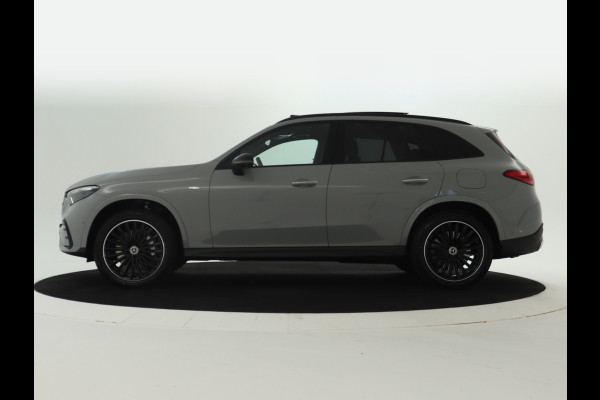 Mercedes-Benz GLC 300e 4MATIC Sport Edition | Trekhaak | Nightpakket | Rijassistentiepakket Plus | AMG Premium Plus | DISTRONIC PLUS | EASY PACK achterklep | KEYLESS GO-comfortpakket | 	Winter pakket | Head-up display |