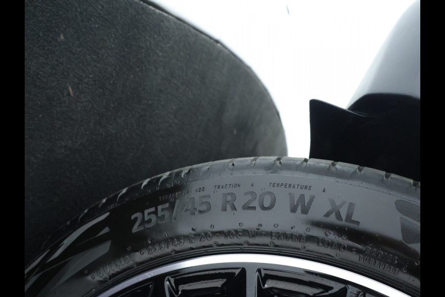 Mercedes-Benz GLC 300e 4MATIC Sport Edition | Trekhaak | Nightpakket | Rijassistentiepakket Plus | AMG Premium Plus | DISTRONIC PLUS | EASY PACK achterklep | KEYLESS GO-comfortpakket | 	Winter pakket | Head-up display |