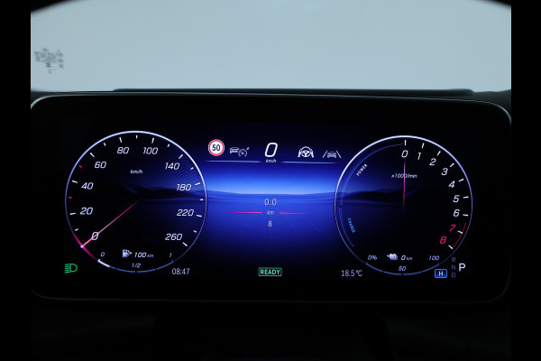 Mercedes-Benz GLC 300e 4MATIC Sport Edition | Trekhaak | Nightpakket | Rijassistentiepakket Plus | AMG Premium Plus | DISTRONIC PLUS | EASY PACK achterklep | KEYLESS GO-comfortpakket | 	Winter pakket | Head-up display |