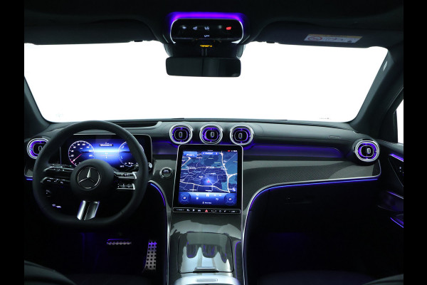 Mercedes-Benz GLC 300e 4MATIC Sport Edition | Trekhaak | Nightpakket | Rijassistentiepakket Plus | AMG Premium Plus | DISTRONIC PLUS | EASY PACK achterklep | KEYLESS GO-comfortpakket | 	Winter pakket | Head-up display |