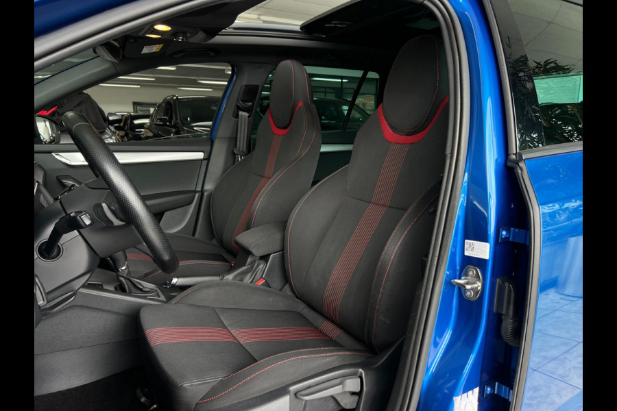 Škoda Octavia Combi 1.5 TSI Greentech Sport Business NL AUTO | PANO | SPORTSTOELEN | CARPLAY | ! 2DE PINKSTERDAG GEOPEND VAN 10:00 UUR T/M 17:00 UUR