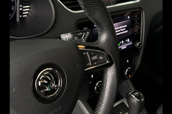 Škoda Octavia Combi 1.5 TSI Greentech Sport Business NL AUTO | PANO | SPORTSTOELEN | CARPLAY | ! 2DE PINKSTERDAG GEOPEND VAN 10:00 UUR T/M 17:00 UUR