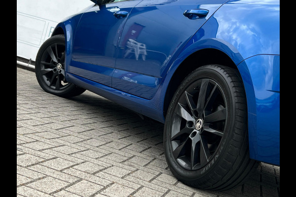 Škoda Octavia Combi 1.5 TSI Greentech Sport Business NL AUTO | PANO | SPORTSTOELEN | CARPLAY | ! 2DE PINKSTERDAG GEOPEND VAN 10:00 UUR T/M 17:00 UUR