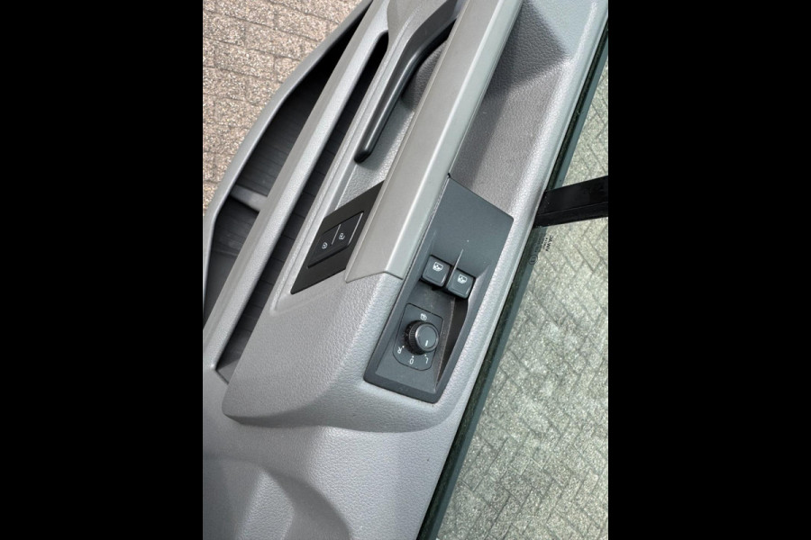 Volkswagen Crafter 35 2.0 TDI L3H2