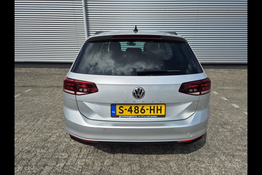 Volkswagen Passat Variant 1.5 TSI Comfort Business New Model,Navigatie,ACC,parkeersensoren