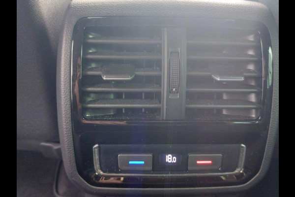 Volkswagen Passat Variant 1.5 TSI Comfort Business New Model,Navigatie,ACC,parkeersensoren