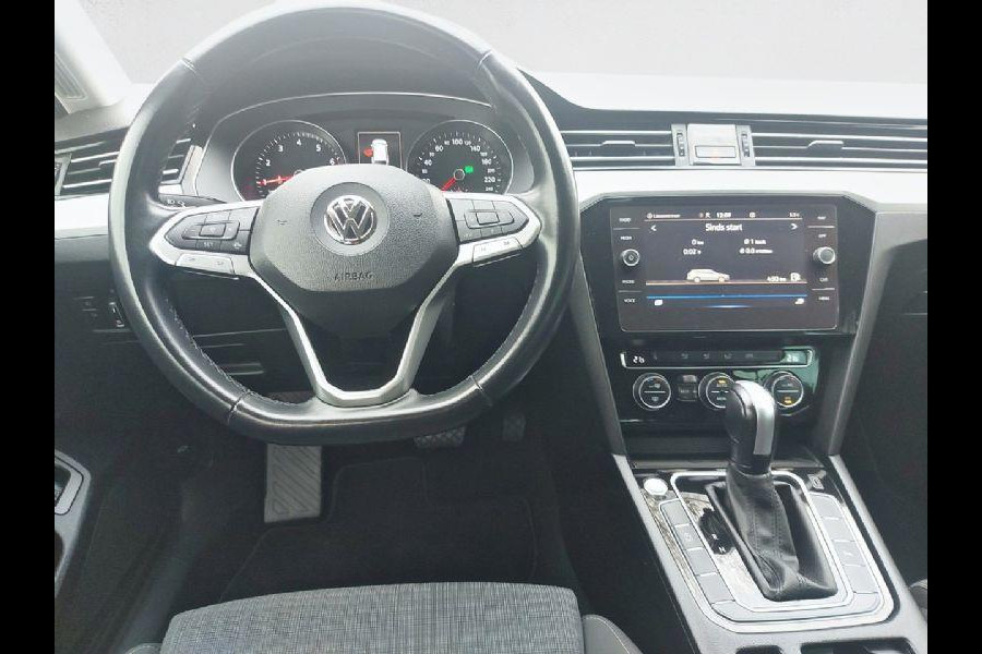 Volkswagen Passat Variant 1.5 TSI Comfort Business New Model,Navigatie,ACC,parkeersensoren