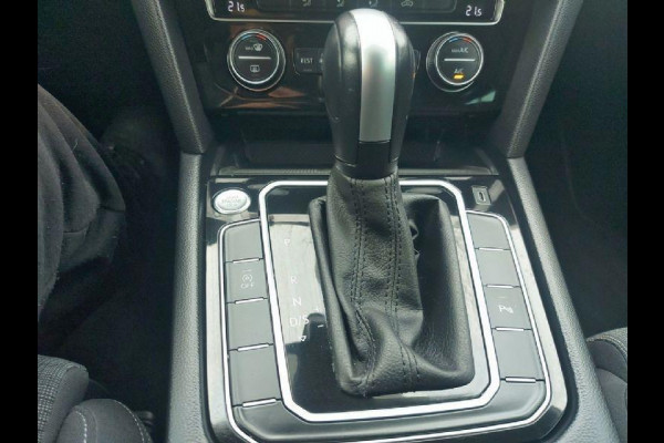 Volkswagen Passat Variant 1.5 TSI Comfort Business New Model,Navigatie,ACC,parkeersensoren